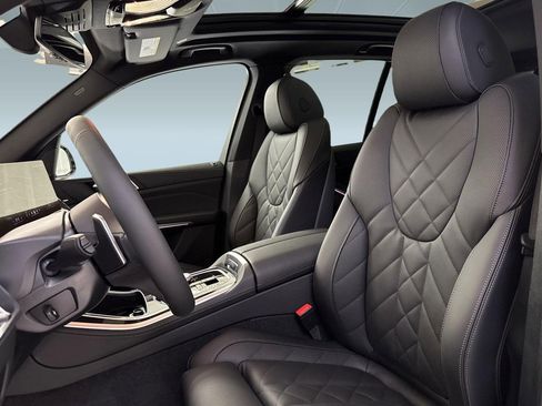 New 2026 BMW X5 sDrive40i w/ M Sport Package image 5