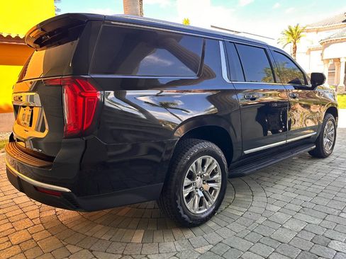 Used 2021 GMC Yukon XL SLT AWD/4WD image 31