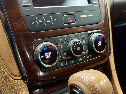 Used 2015 Buick Enclave Leather AWD/4WD image 15