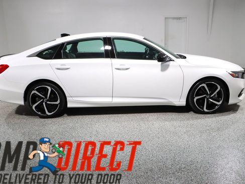 Used 2022 Honda Accord Sport image 6