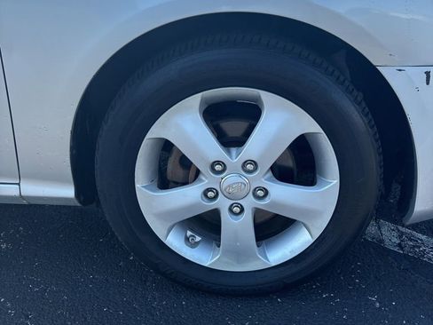 Used 2008 Hyundai Elantra GLS FWD image 10