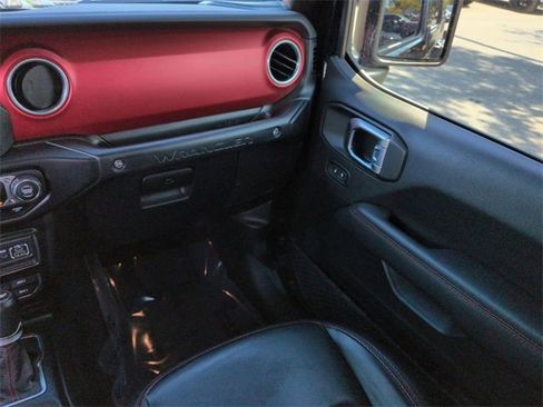 Certified 2021 Jeep Wrangler Unlimited Rubicon w/ Xtreme Recon 35" Tire Package image 16