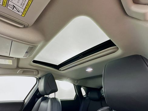 Used 2025 MAZDA CX-30 AWD 2.5 S w/ Preferred Package image 26