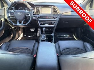 Used 2018 Hyundai Sonata Sport video 2