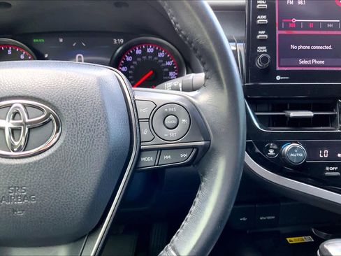 Used 2022 Toyota Camry XSE w/ Navigation Package image 25