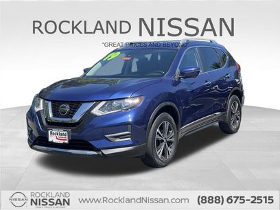 Used 2019 Nissan Rogue SV w/ Premium Package