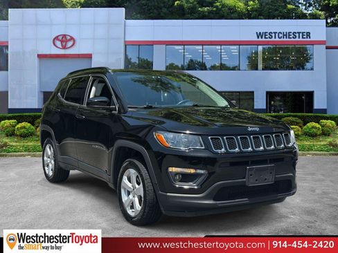 Used 2020 Jeep Compass Latitude w/ Popular Equipment Group AWD/4WD image 1