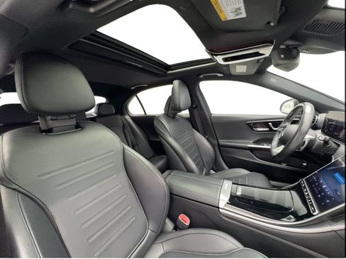 Used 2023 Mercedes-Benz C 300 Sedan image 30