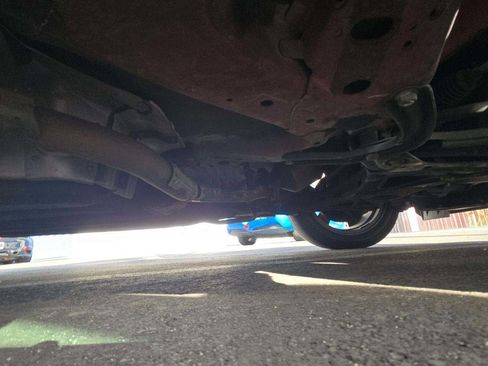 Used 2017 Honda HR-V LX image 21