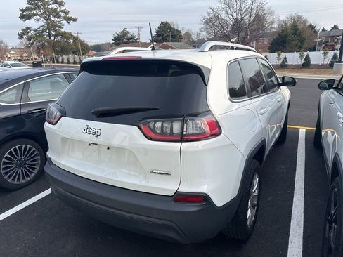 Used 2019 Jeep Cherokee Latitude w/ Popular Appearance Group image 3