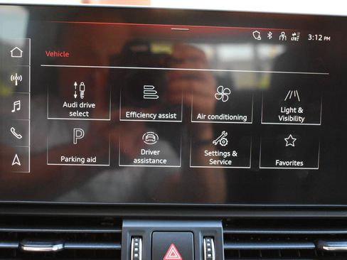 Used 2021 Audi Q5 2.0T Premium Plus w/ Premium Plus Package AWD/4WD image 30