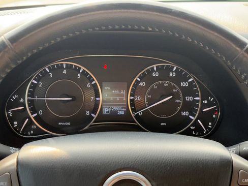 Used 2017 Nissan Armada Platinum w/ Interior Lighting Package RWD image 14
