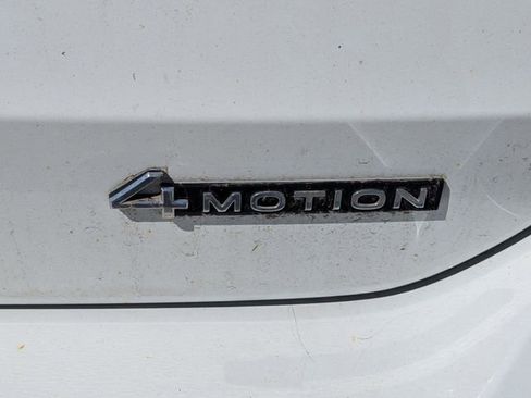 Used 2022 Volkswagen Taos SE AWD/4WD image 10