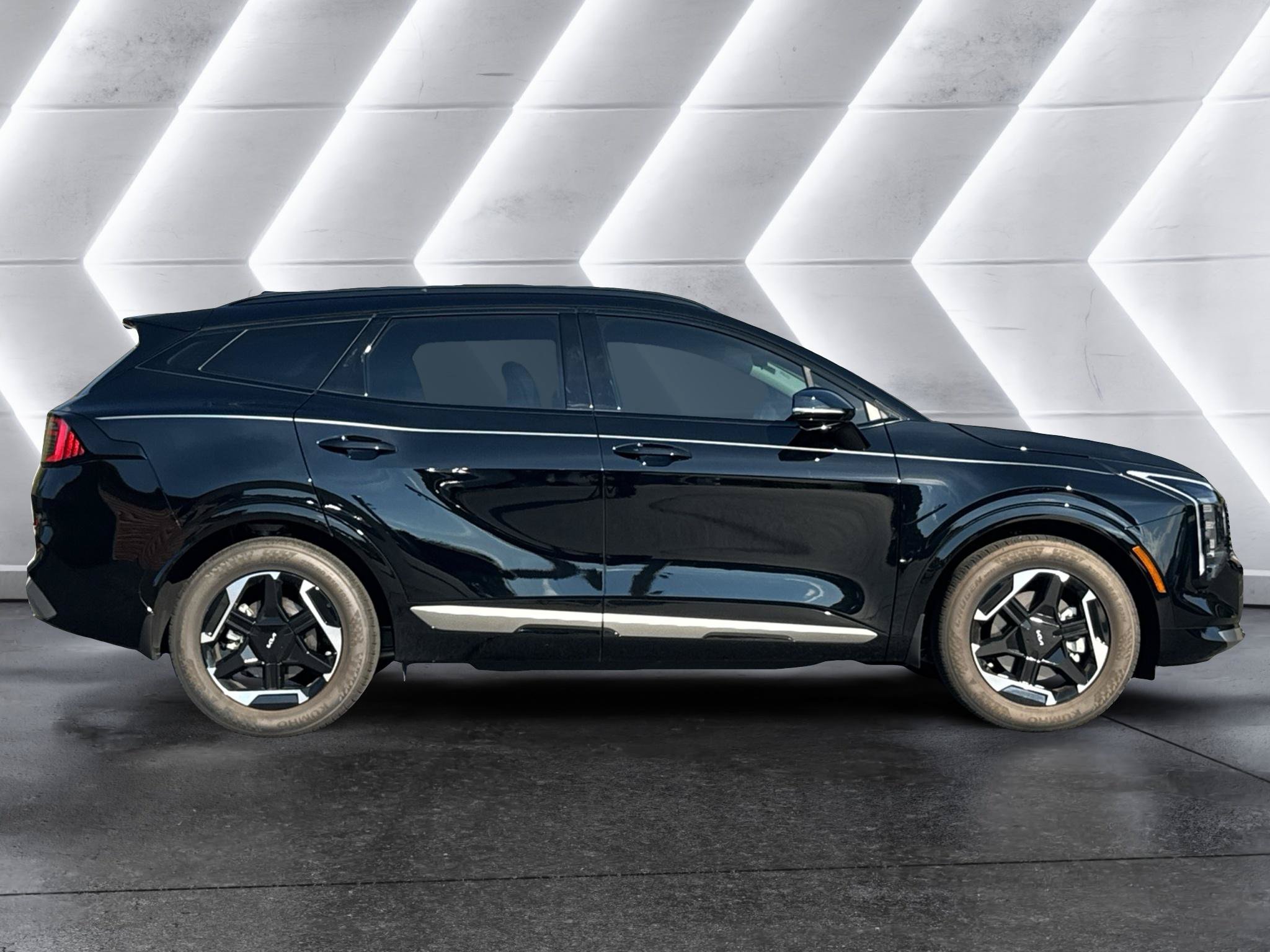 Used 2026 Kia Sportage SX FWD image 4
