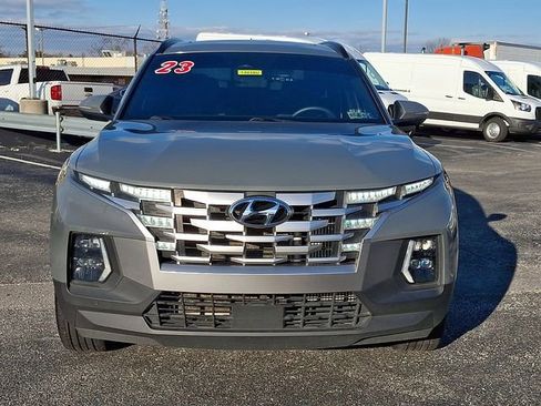 Used 2023 Hyundai Santa Cruz SEL Premium image 2