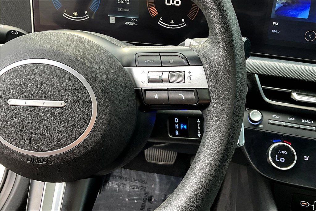 Used 2025 Hyundai Sonata SEL FWD image 13
