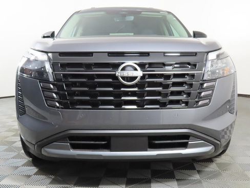 New 2026 Nissan Pathfinder SL image 29