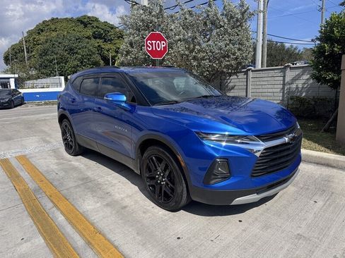 Used 2019 Chevrolet Blazer LT w/ Sound & Technology Package AWD/4WD image 3