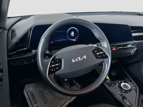Used 2023 Kia Niro Wind w/ Wind Preserve Package FWD image 18