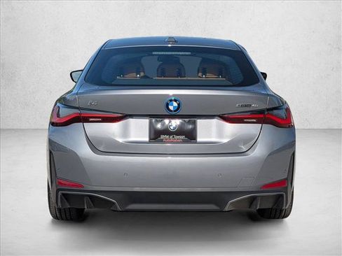 Used 2023 BMW i4 eDrive40 RWD image 7
