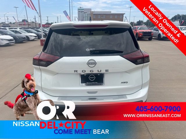 New 2026 Nissan Rogue SV w/ Cold Weather Package AWD/4WD image 4