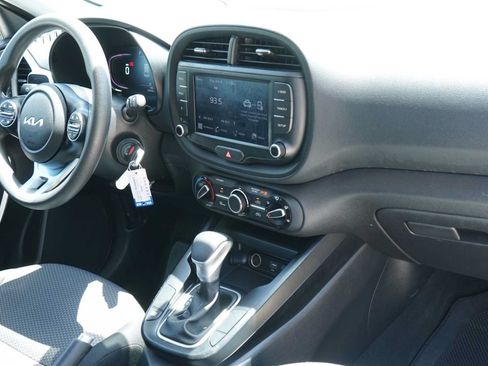 Certified 2024 Kia Soul LX w/ Option Group 015 FWD image 26