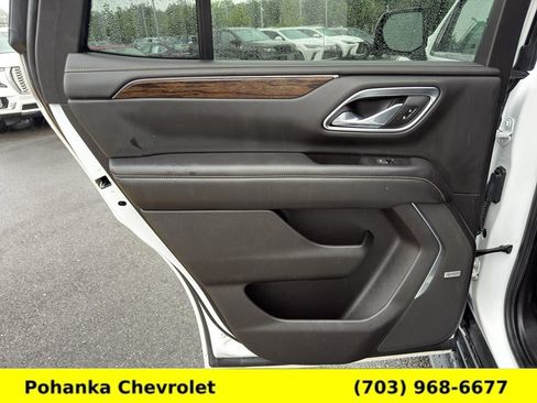 Used 2021 Chevrolet Tahoe Premier w/ Premium Package AWD/4WD image 24