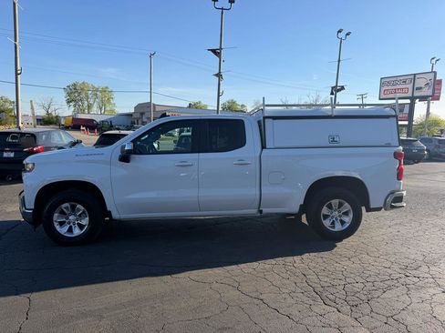 Used 2021 Chevrolet Silverado 1500 LT w/ Bed Protection Package RWD image 4