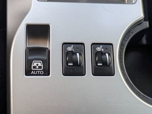 Used 2024 Toyota 4Runner SR5 Premium image 16