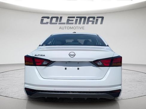 New 2026 Nissan Altima 2.5 SV FWD image 4