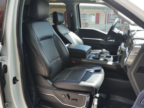 Certified 2023 Ford F150 Lariat w/ FX4 Off-Road Package AWD/4WD image 30