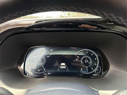 Used 2022 Hyundai Palisade Limited w/ Winter Package image 10