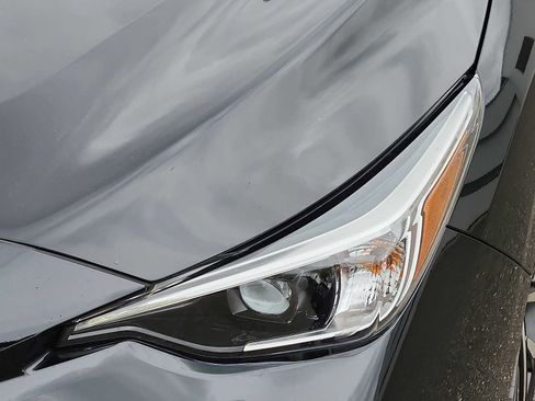 Used 2025 Subaru Impreza 2.0i Sport image 9