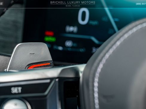 Used 2024 BMW 760i xDrive w/ Executive Package image 32