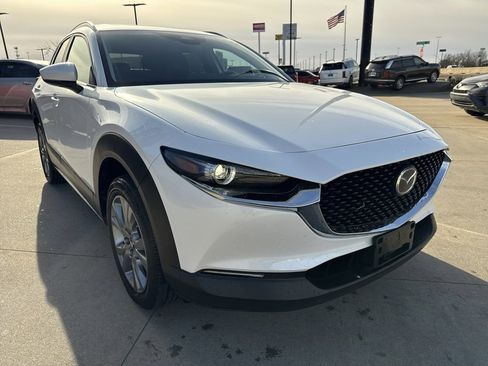Used 2025 MAZDA CX-30 AWD 2.5 S w/ Preferred Package image 3