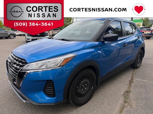 Used 2021 Nissan Kicks S FWD image 1