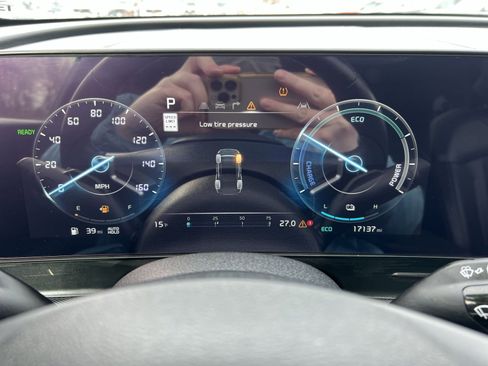 Used 2023 Kia Sportage SX Prestige image 17