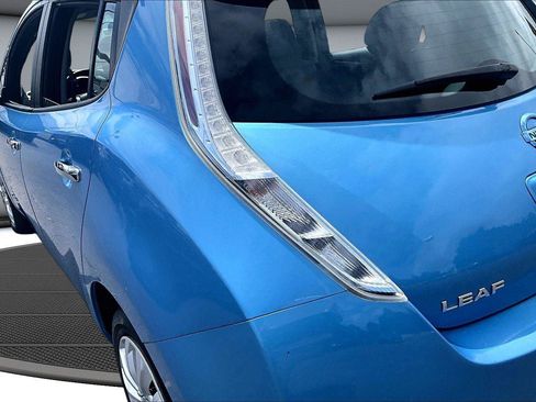 Used 2013 Nissan Leaf S w/ Charger Pkg FWD image 20