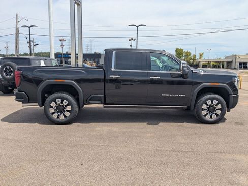 New 2025 GMC Sierra 2500 Denali w/ Denali Reserve Package image 7