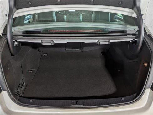 Used 2015 Mercedes-Benz E 350 Sedan image 7