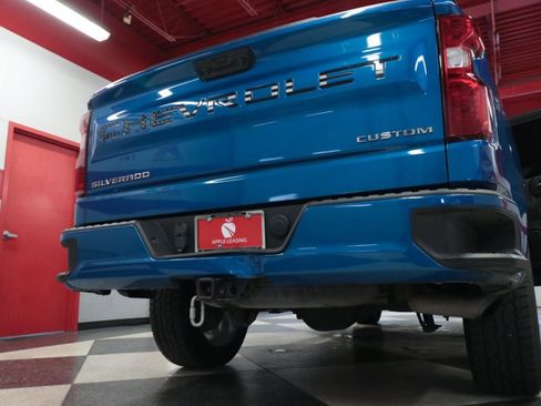 Used 2022 Chevrolet Silverado 1500 Custom RWD image 27