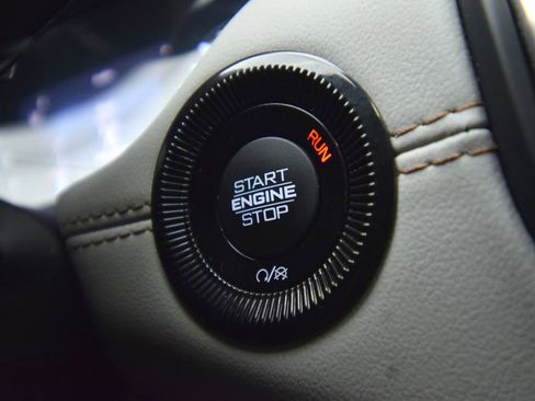 Used 2022 Jeep Compass Limited AWD/4WD image 36