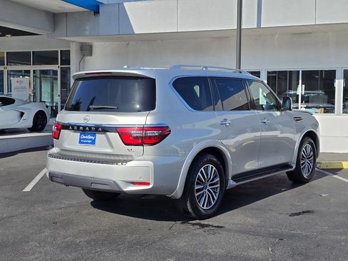 Used 2024 Nissan Armada SL w/ Captain's Chairs Package RWD image 7