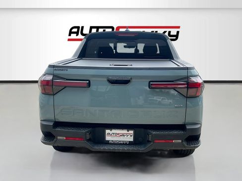 Used 2023 Hyundai Santa Cruz SEL w/ Activity Package AWD/4WD image 6