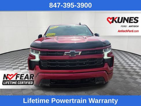 Used 2024 Chevrolet Silverado 1500 RST w/ Z71 Off-Road Package AWD/4WD image 2