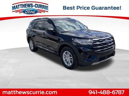 New 2025 Ford Explorer Active image 1