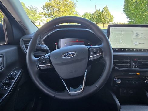 Used 2024 Ford Escape Active w/ Tech Pack #1 AWD/4WD image 29