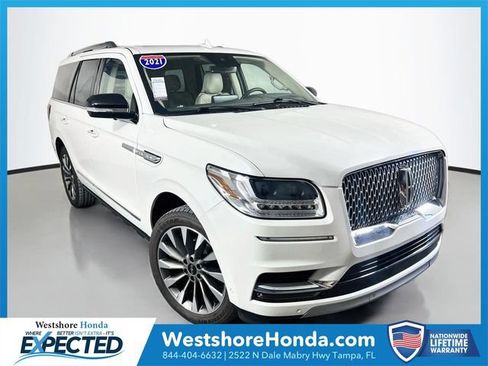Used 2021 Lincoln Navigator Reserve w/ Luxury Package RWD image 1