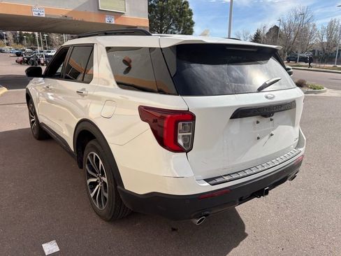 Used 2023 Ford Explorer ST-Line w/ Class IV Trailer Tow Package image 5