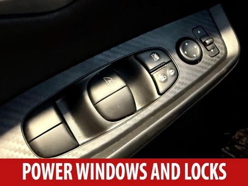 New 2025 Nissan Sentra SV image 7